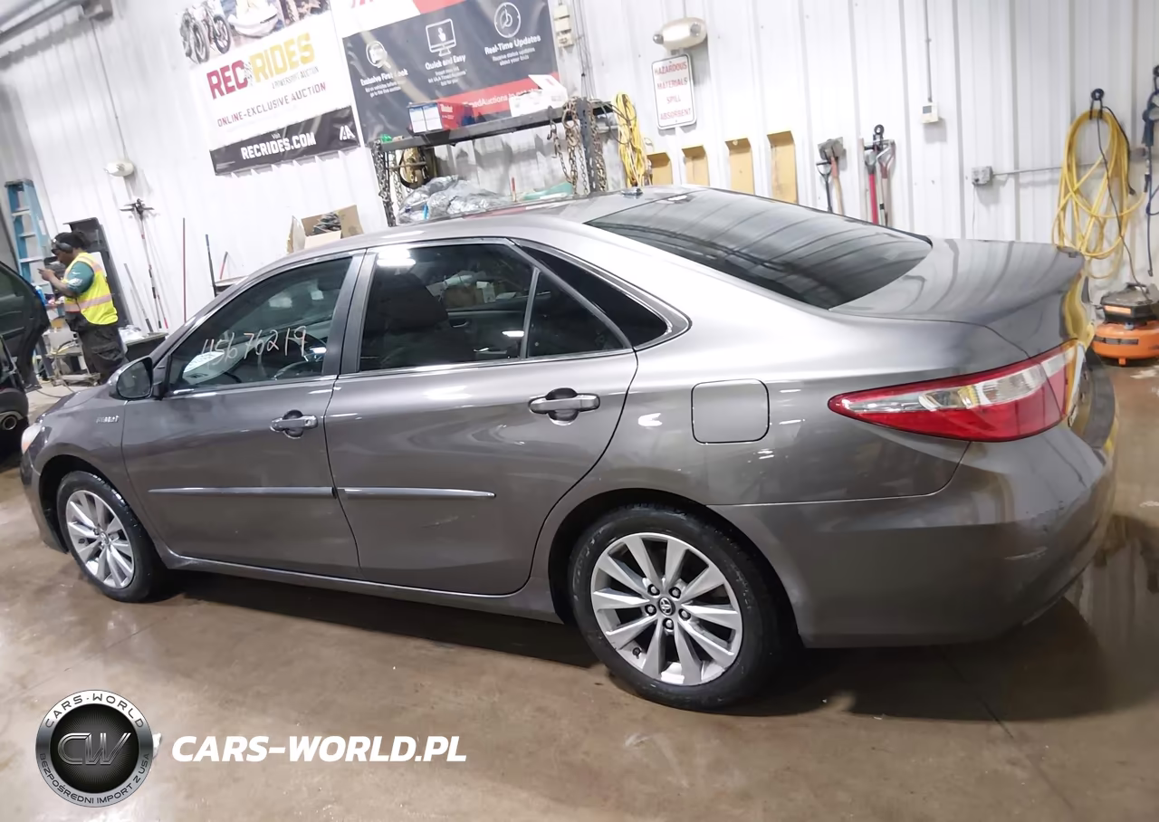 2016 Toyota Camry Hybrid Xle VIN:4T1BD1FK3GU200820 - 14
