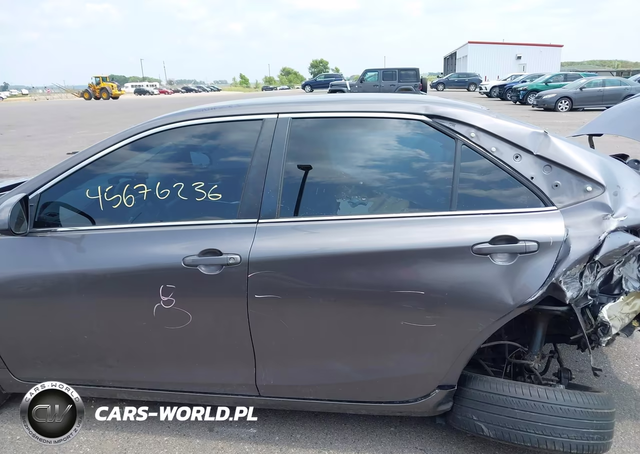 2017 Toyota Camry Se VIN:4T1BF1FK6HU350934 - 15