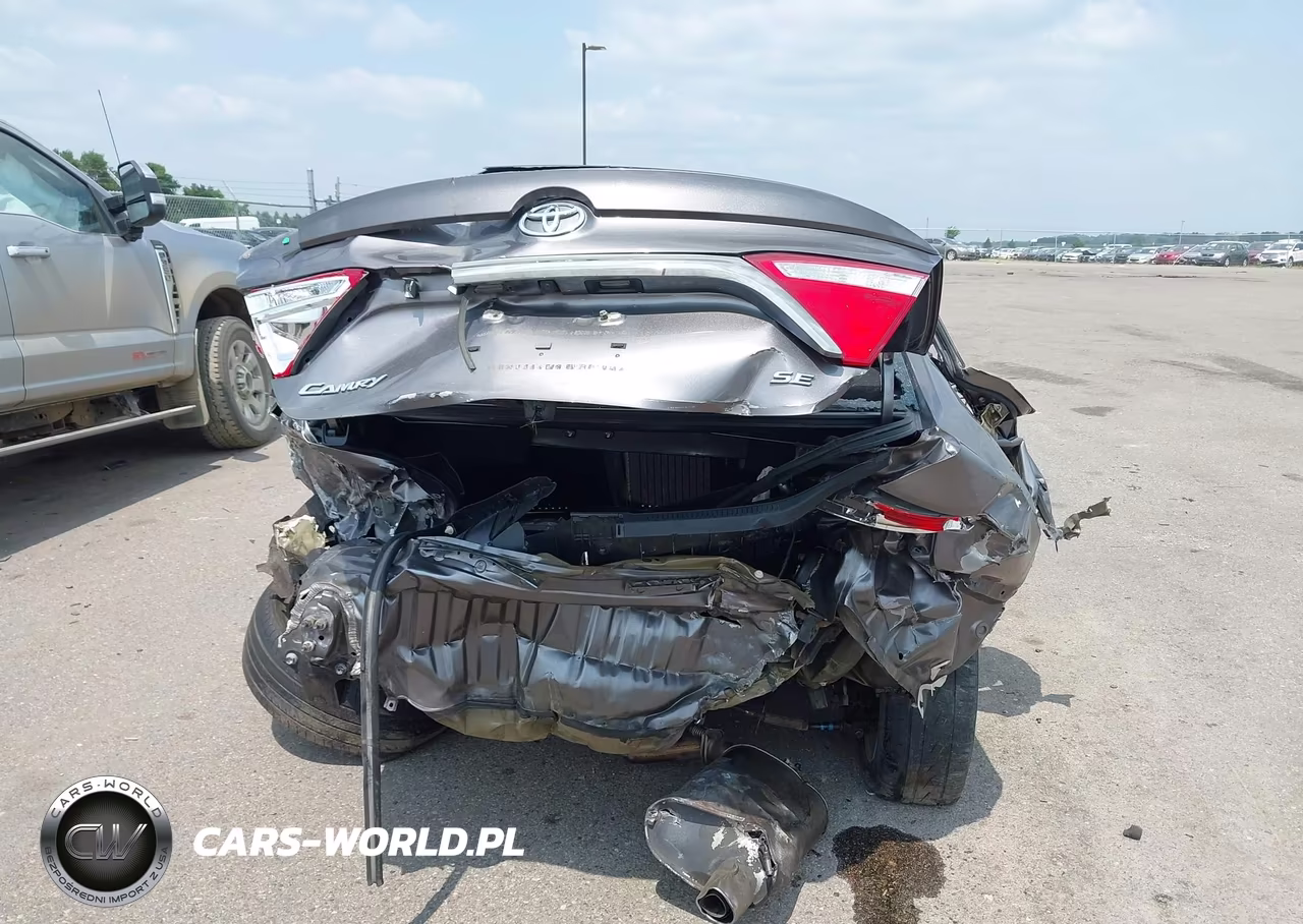 2017 Toyota Camry Se VIN:4T1BF1FK6HU350934 - 17