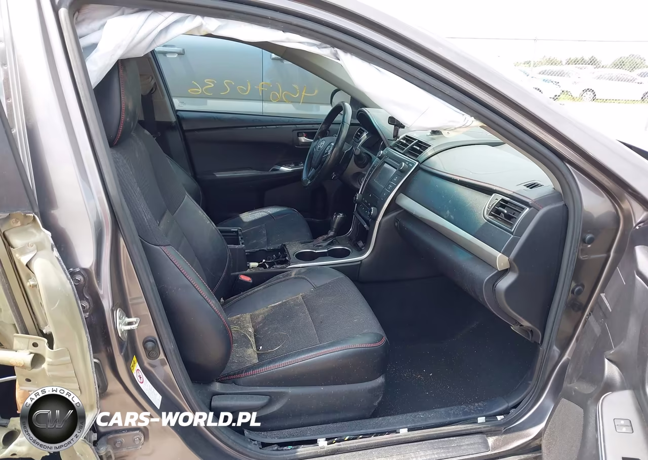 2017 Toyota Camry Se VIN:4T1BF1FK6HU350934 - 5