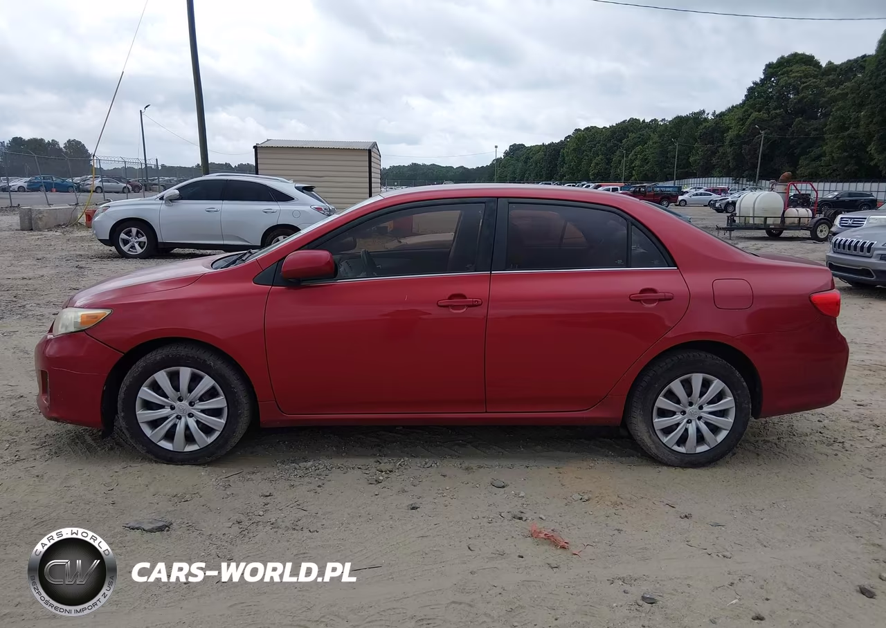 2013 Toyota Corolla Le VIN:5YFBU4EEXDP120179 - 14
