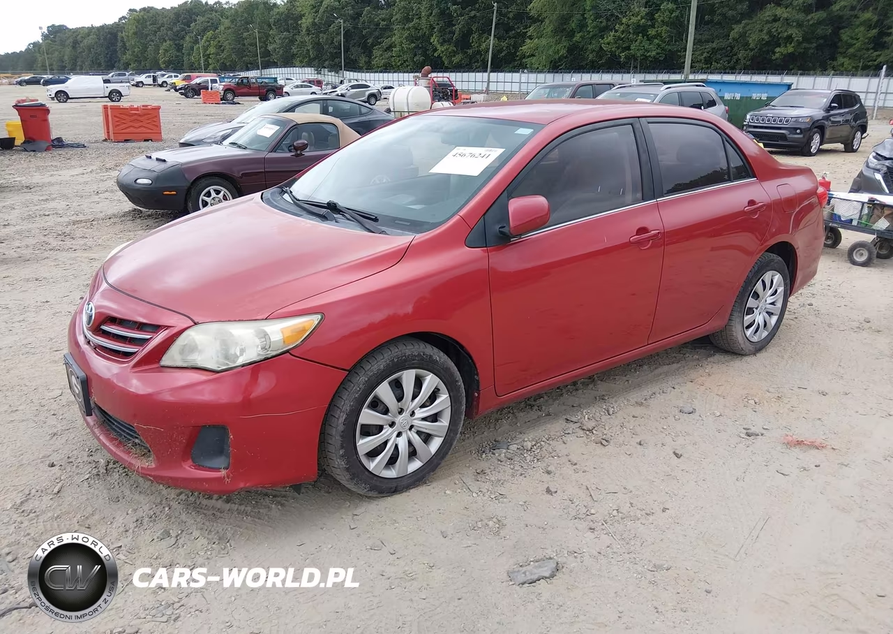 2013 Toyota Corolla Le VIN:5YFBU4EEXDP120179 - 2