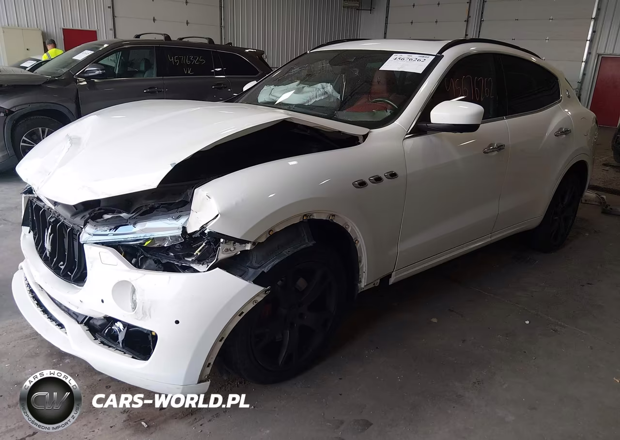 2018 Maserati Levante Gransport VIN:ZN661XUS2JX259608 - 2