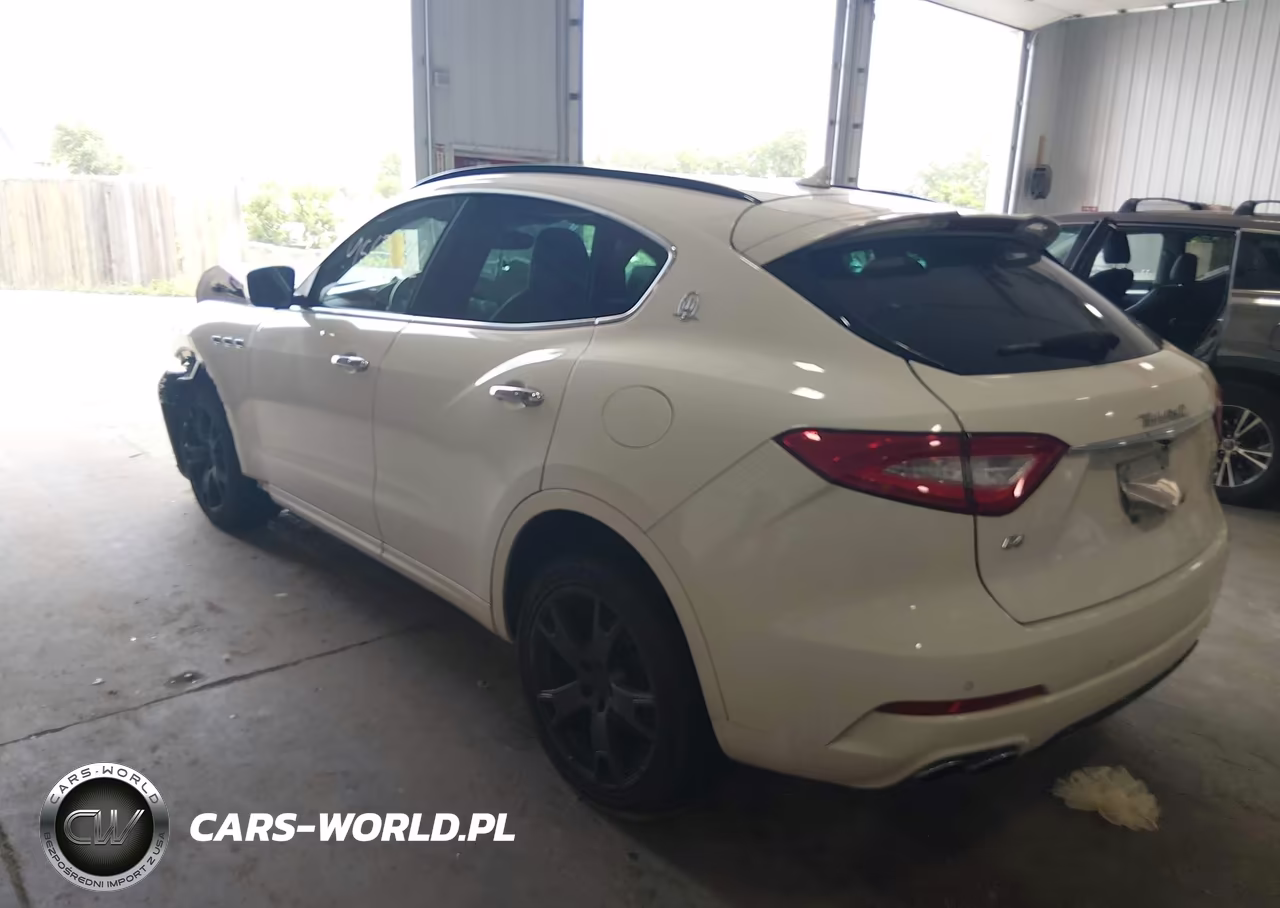 2018 Maserati Levante Gransport VIN:ZN661XUS2JX259608 - 3