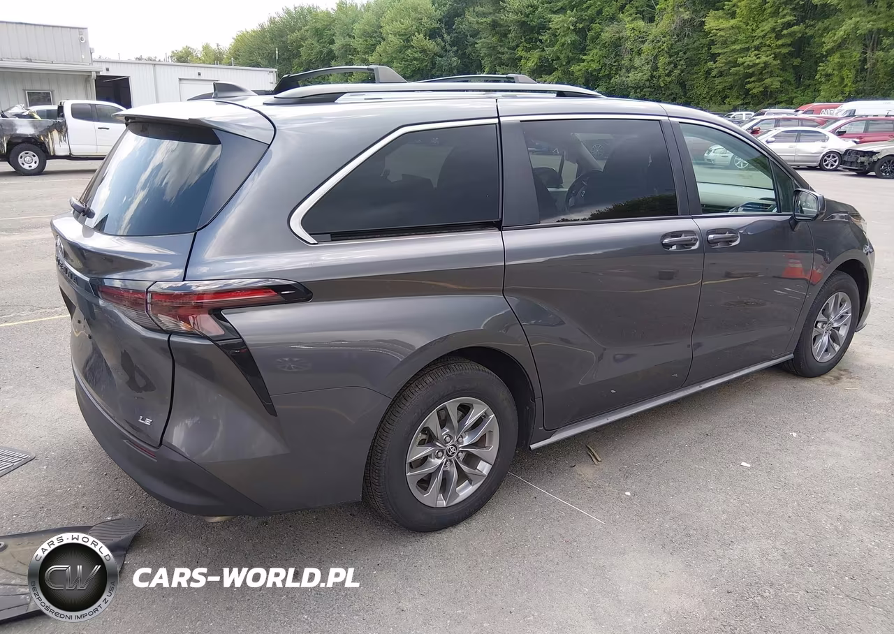 2025 Toyota Sienna Le VIN:5TDBSKFC2SS191971 - 4