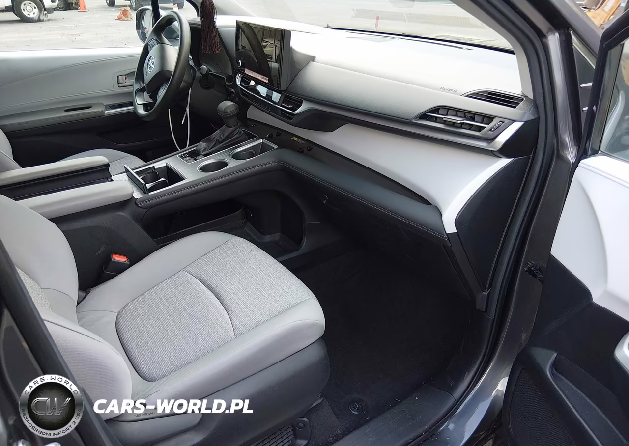 2025 Toyota Sienna Le VIN:5TDBSKFC2SS191971 - 5
