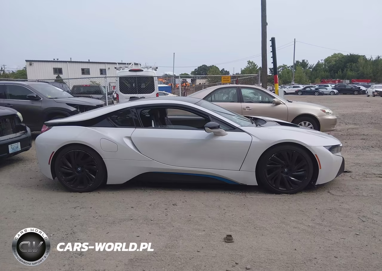 2016 BMW I8 VIN:WBY2Z2C50GV674789 - 13