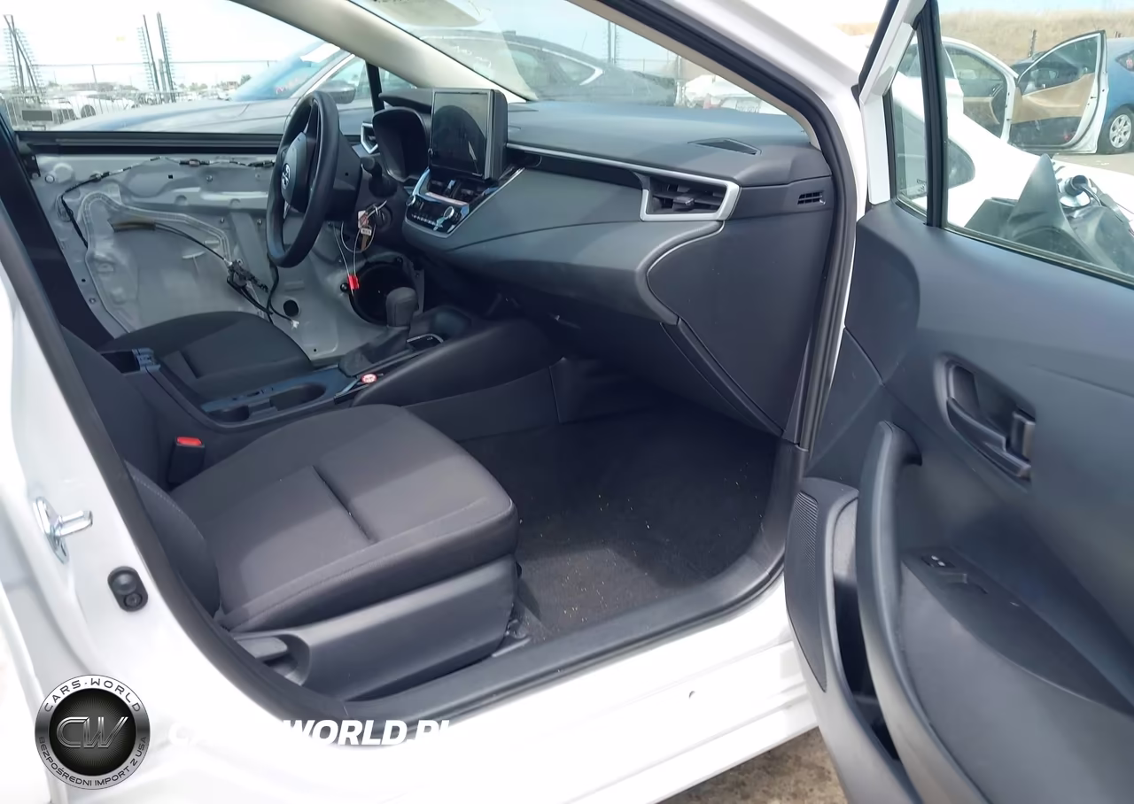 2026 Toyota Corolla Le VIN:5YFB4MDE8TP430895 - 5