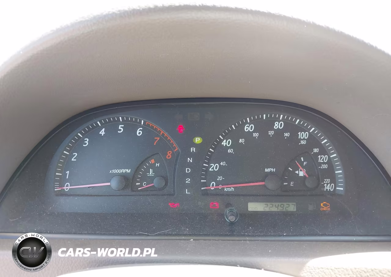 2003 Toyota Camry Xle VIN:JTDBE30K730183771 - 7