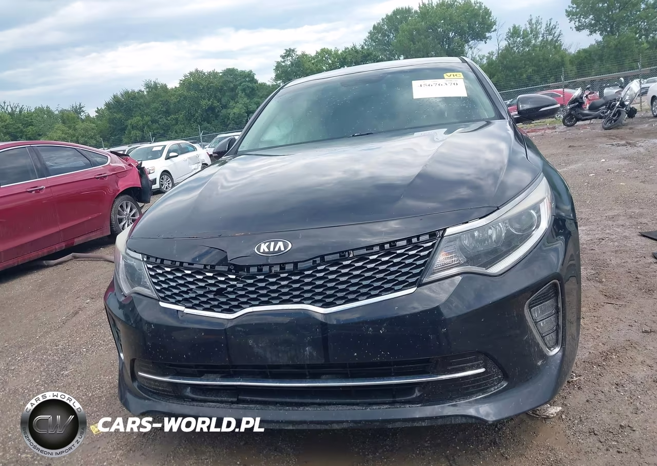 2018 Kia Optima S VIN:5XXGT4L39JG239775 - 12