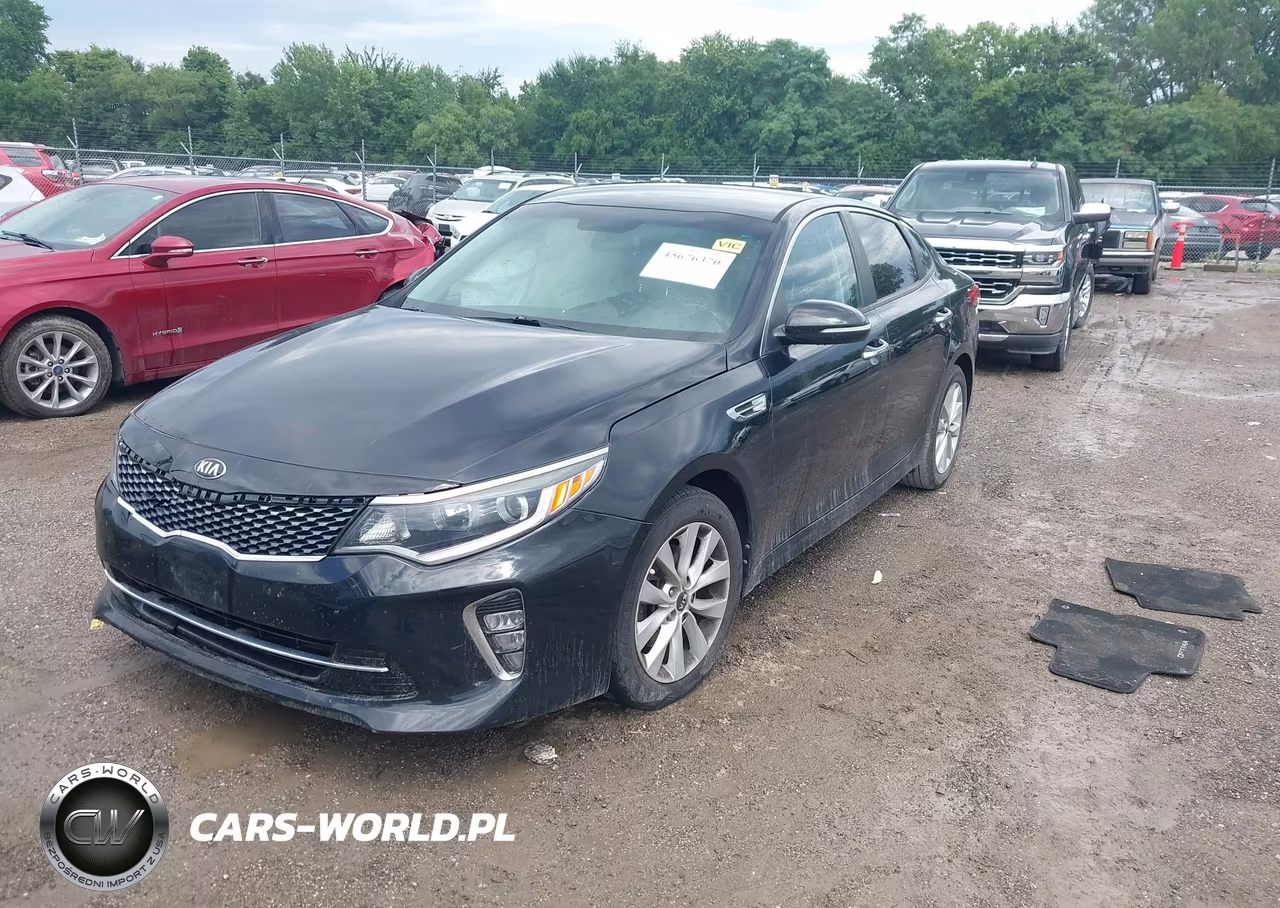2018 Kia Optima S VIN:5XXGT4L39JG239775 - 2