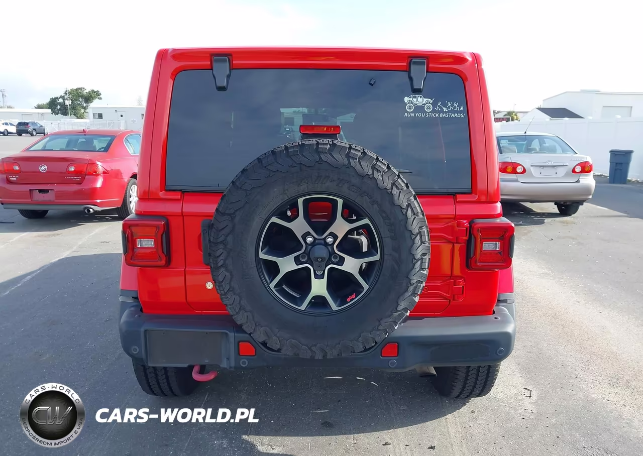 2018 Jeep Wrangler Unlimited Rubicon 4X4 VIN:1C4HJXFGXJW226767 - 17