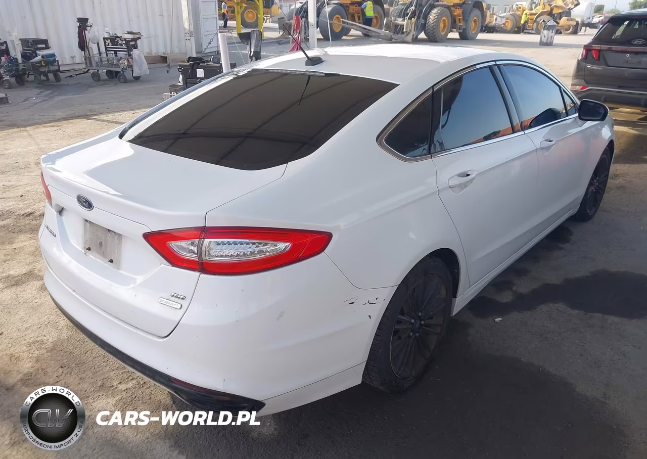 2014 Ford Fusion Se VIN:3FA6P0H9XER129417 - 4