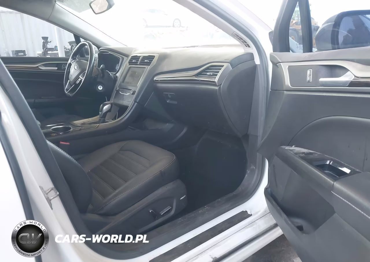 2014 Ford Fusion Se VIN:3FA6P0H9XER129417 - 5