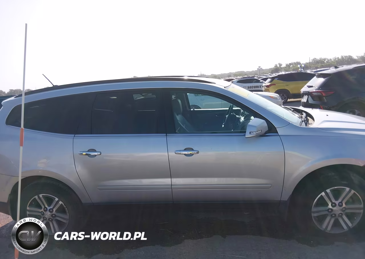 2015 Chevrolet Traverse Lt VIN:1GNKRHKD7FJ124029 - 13