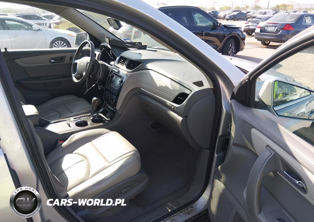 2015 Chevrolet Traverse Lt VIN:1GNKRHKD7FJ124029 - 5