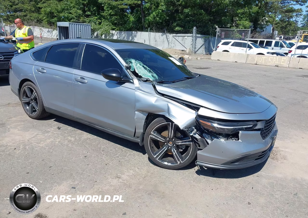 2023 Honda Accord Hybrid Sport – zdjęcie 1 z 17