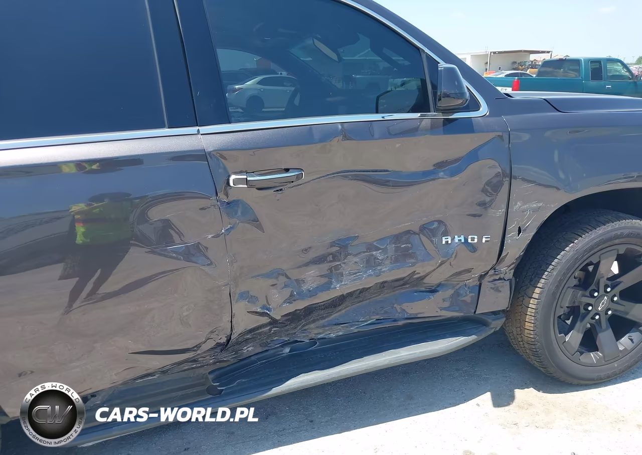 2017 Chevrolet Tahoe Ls VIN:1GNSCAKC8HR334143 - 6