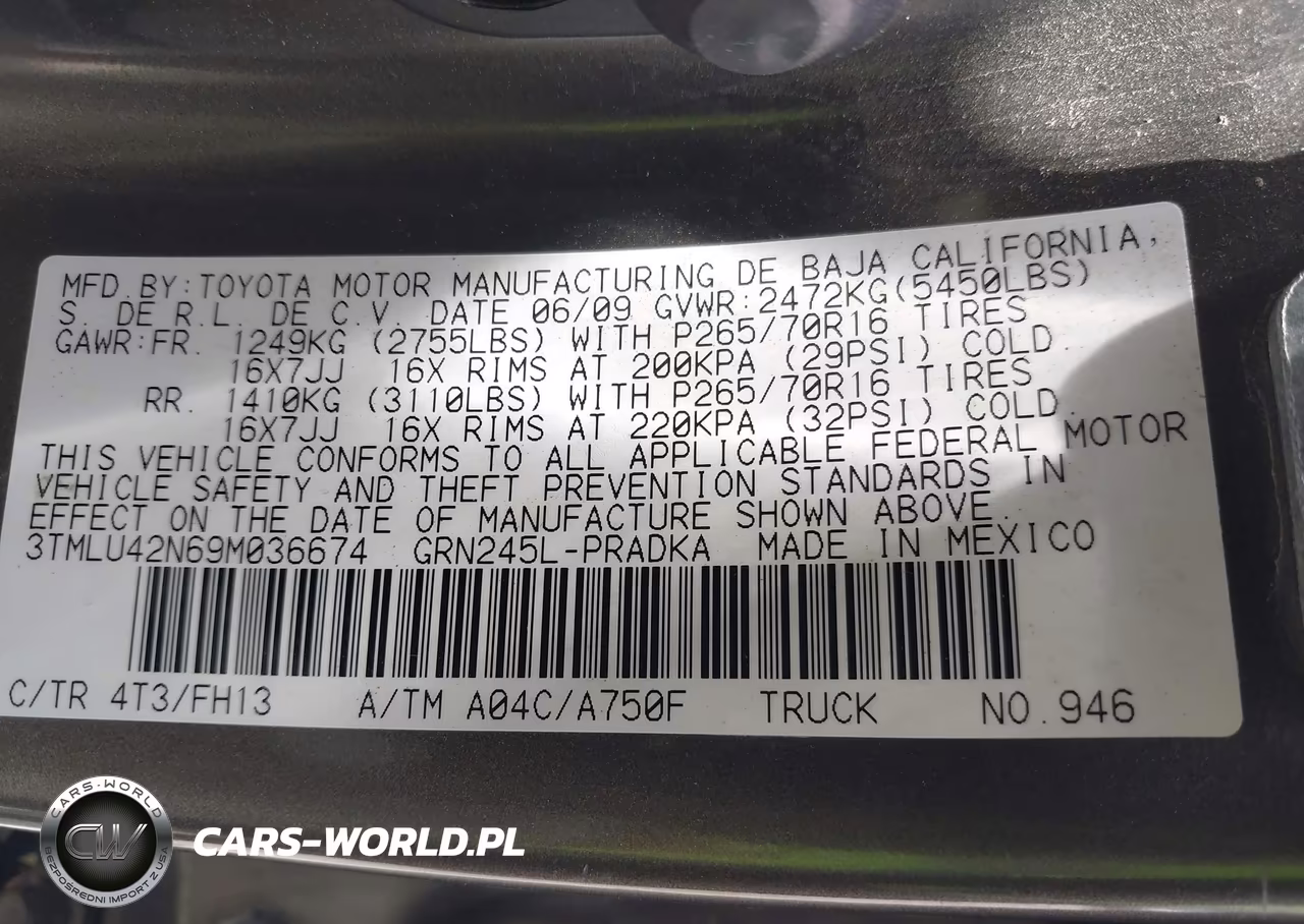 2009 Toyota Tacoma Base V6 VIN:3TMLU42N69M036674 - 9