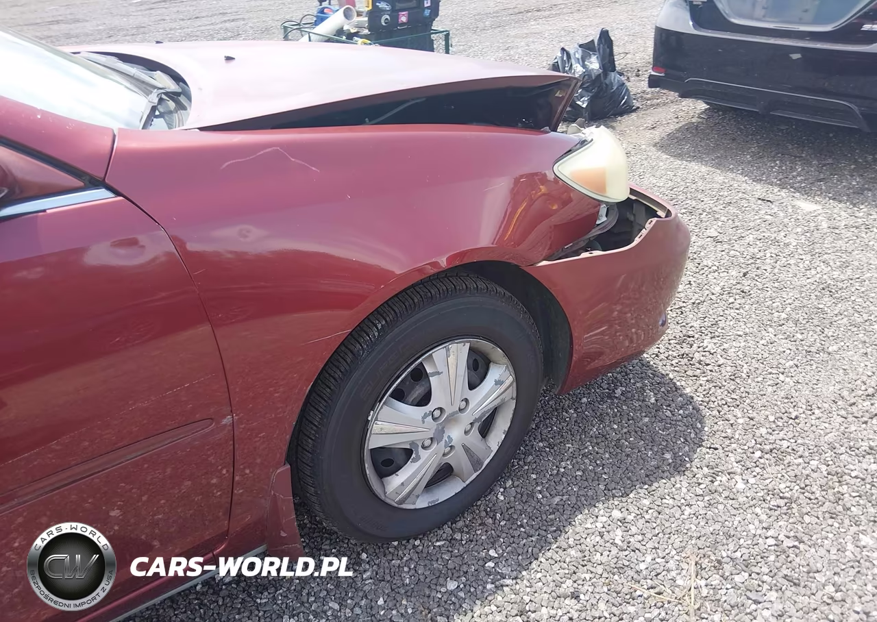 2002 Toyota Camry Le VIN:JTDBE32K620115084 - 6