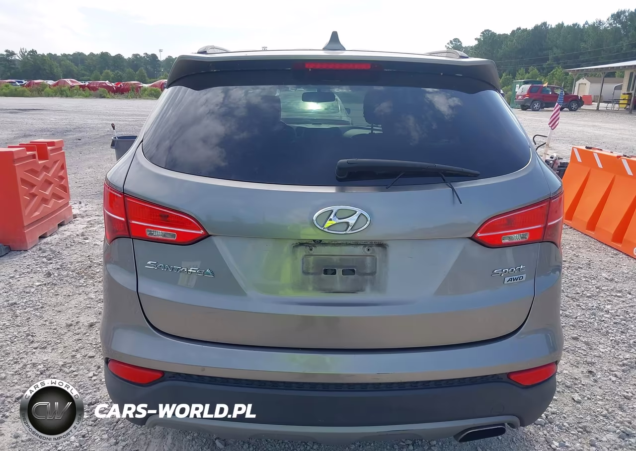 2015 Hyundai Santa Fe Sport 2.4L VIN:5XYZUDLB7FG243307 - 16