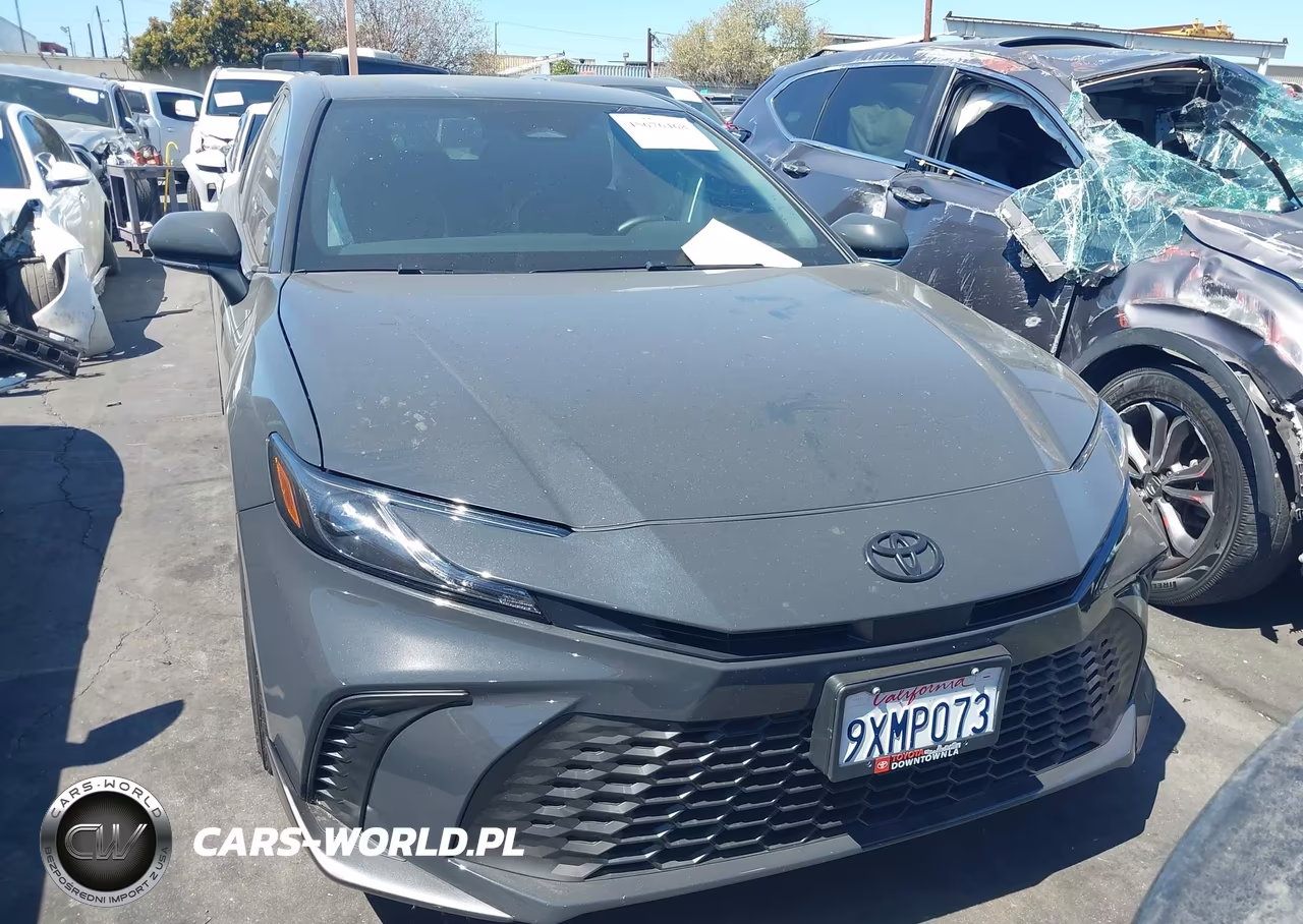 2026 Toyota Camry Se VIN:4T1DAACK8TU701329 - 13