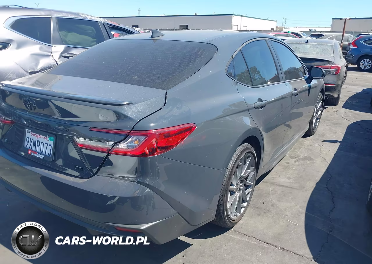 2026 Toyota Camry Se VIN:4T1DAACK8TU701329 - 4