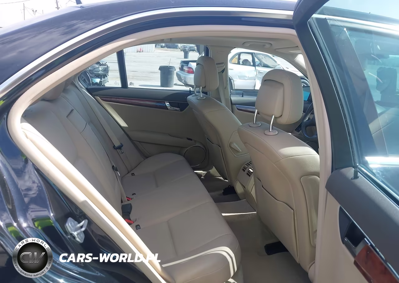 2011 Mercedes-Benz C 300 Luxury VIN:WDDGF5EB7BR151863 - 8