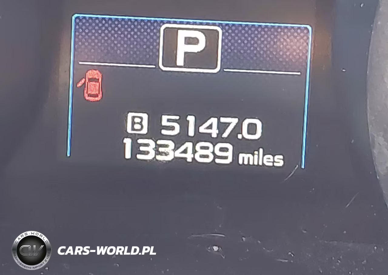 2018 Subaru Outback 2.5I Premium VIN:4S4BSACC3J3336199 - 15