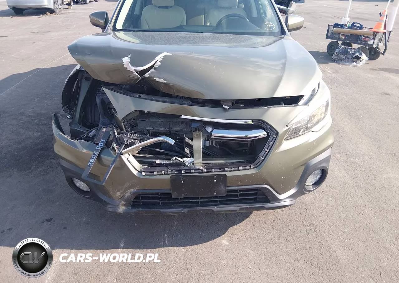 2018 Subaru Outback 2.5I Premium VIN:4S4BSACC3J3336199 - 6