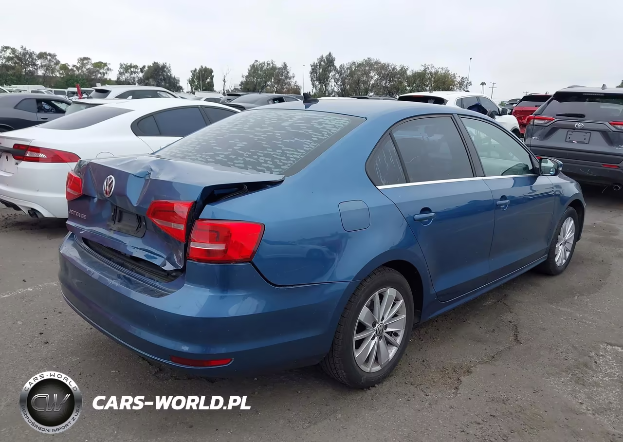 2015 Volkswagen Jetta 1.8T Se VIN:3VWD17AJ7FM239109 - 4