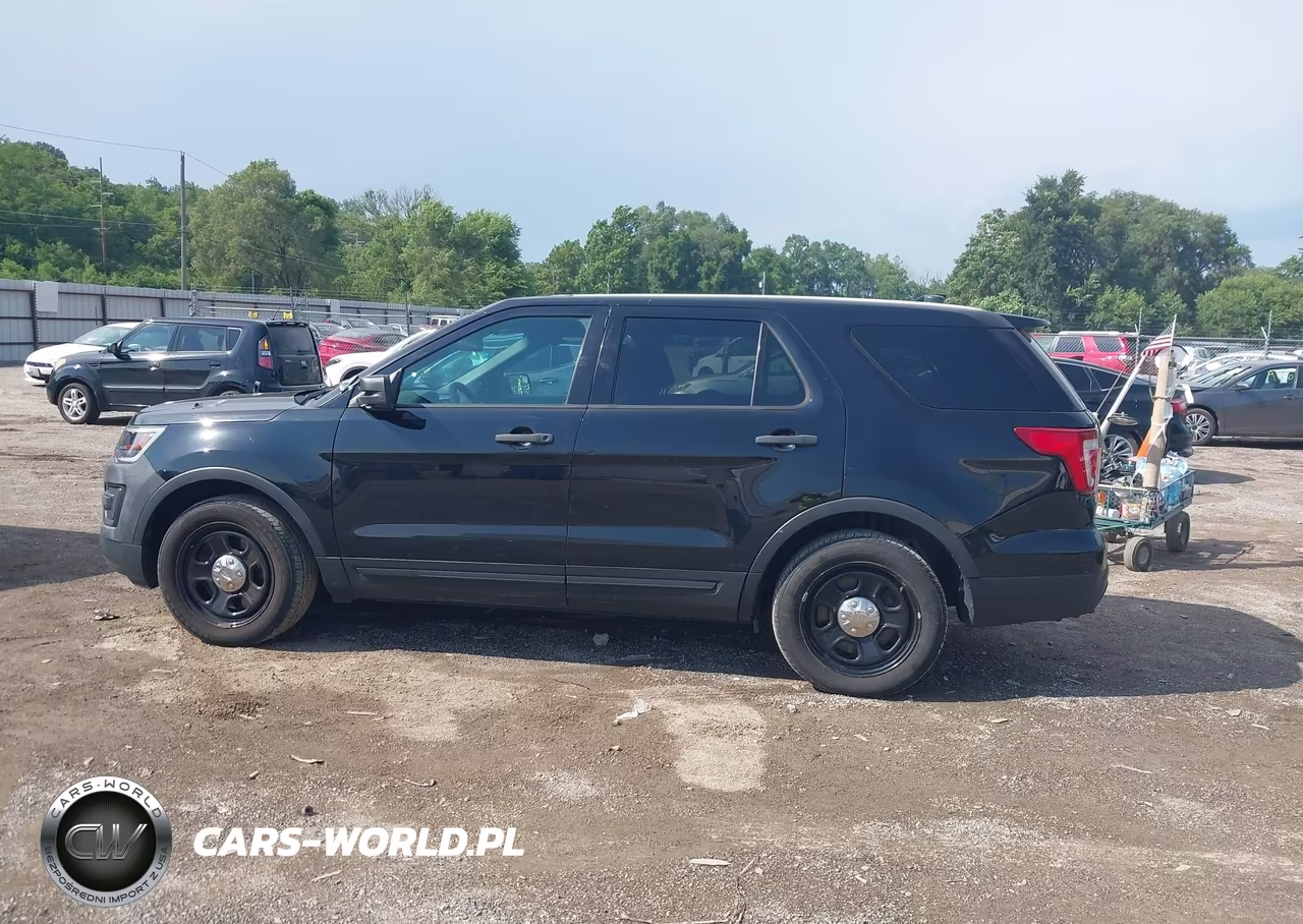2017 Ford Utility Police Interceptor VIN:1FM5K8AR0HGD66843 - 14