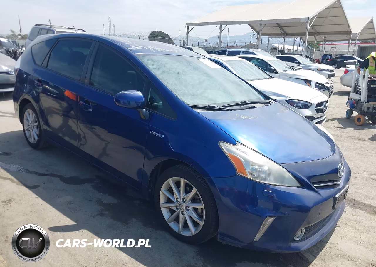 2013 Toyota Prius V Five – zdjęcie 1 z 18