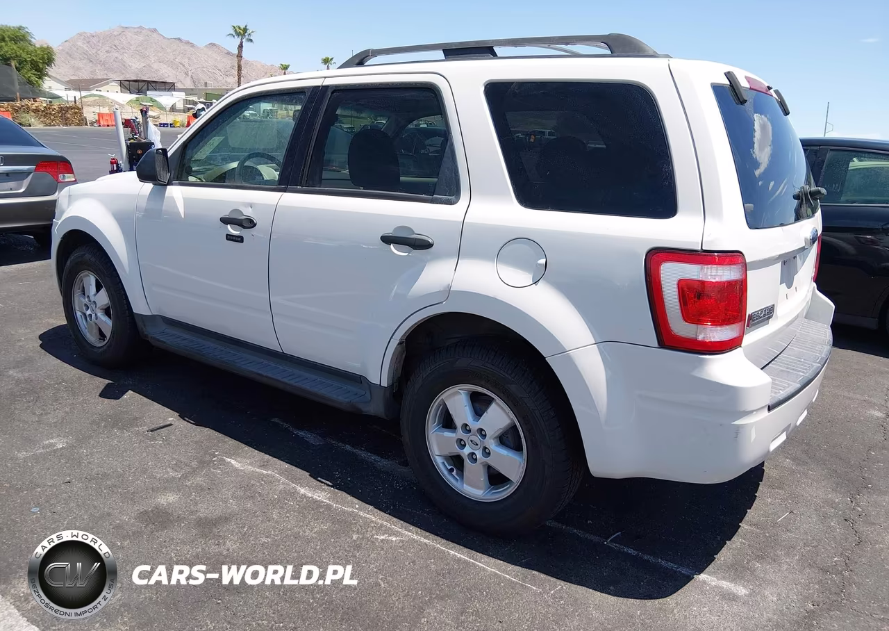 2009 Ford Escape Xlt VIN:1FMCU93G69KB28545 - 3