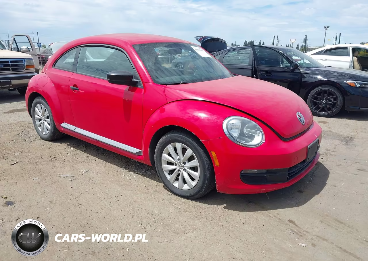 2013 Volkswagen Beetle 2.5L Entry