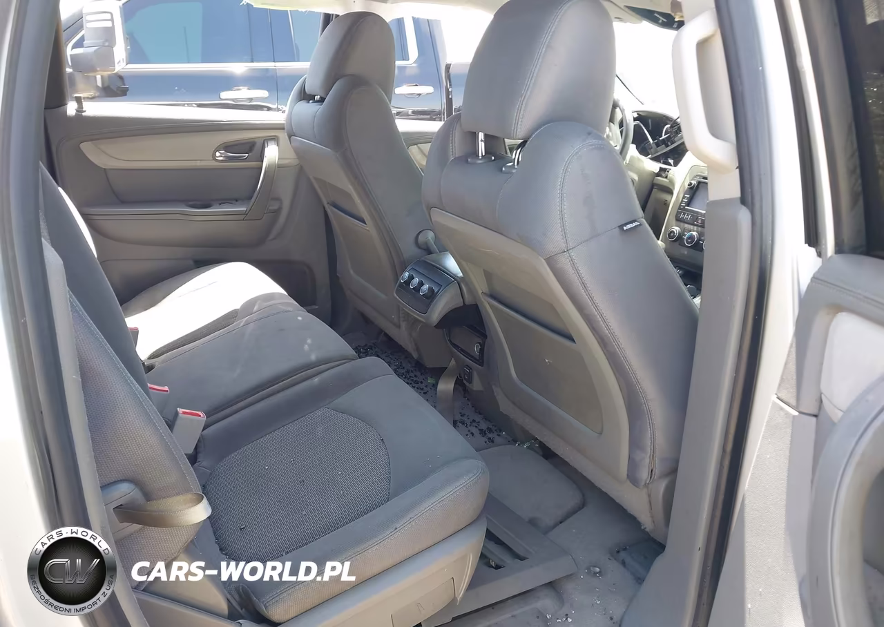 2015 Chevrolet Traverse Ls VIN:1GNKRFED7FJ138450 - 8