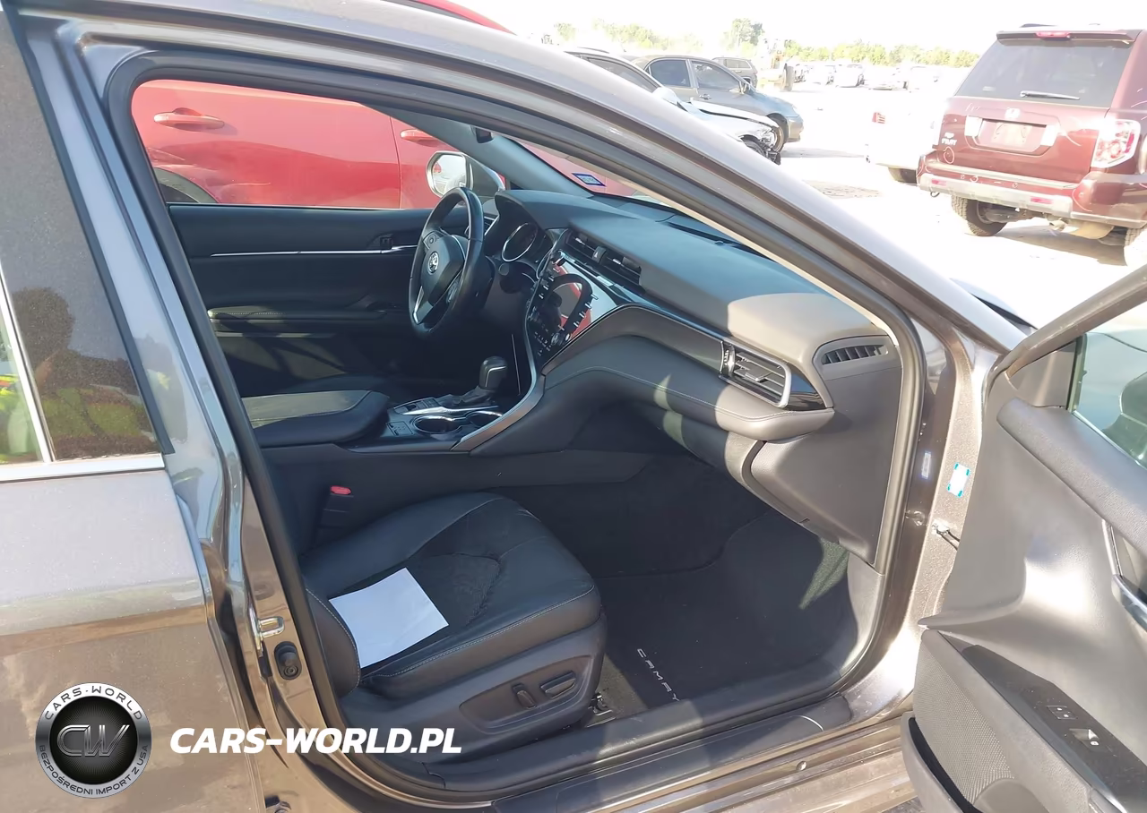 2019 Toyota Camry Xse VIN:4T1B61HKXKU844878 - 5