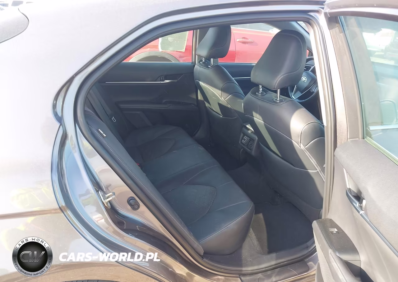2019 Toyota Camry Xse VIN:4T1B61HKXKU844878 - 8