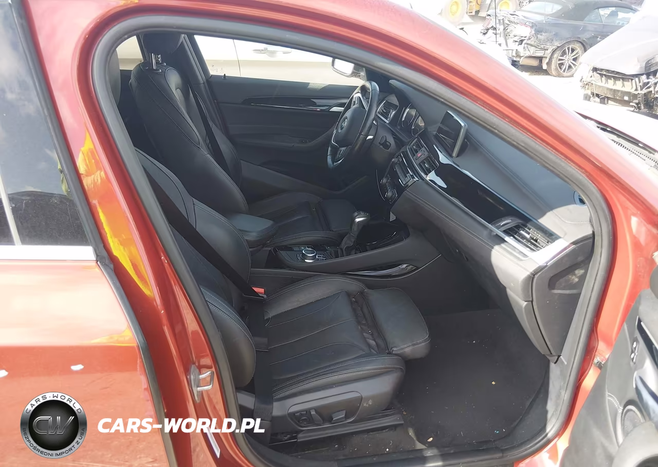 2018 BMW X2 xDrive28I VIN:WBXYJ5C33JEF73682 - 5