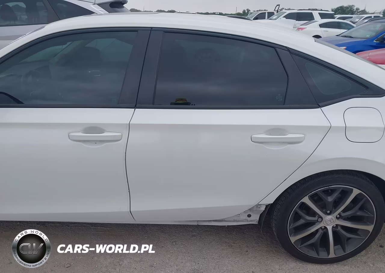 2023 Honda Civic Touring VIN:2HGFE1F94PH312417 - 15