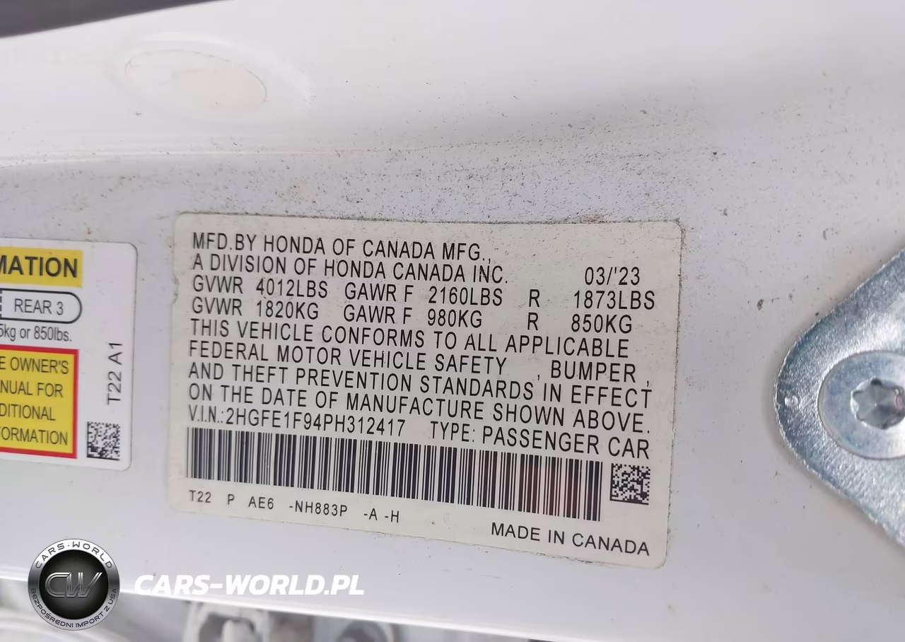 2023 Honda Civic Touring VIN:2HGFE1F94PH312417 - 9