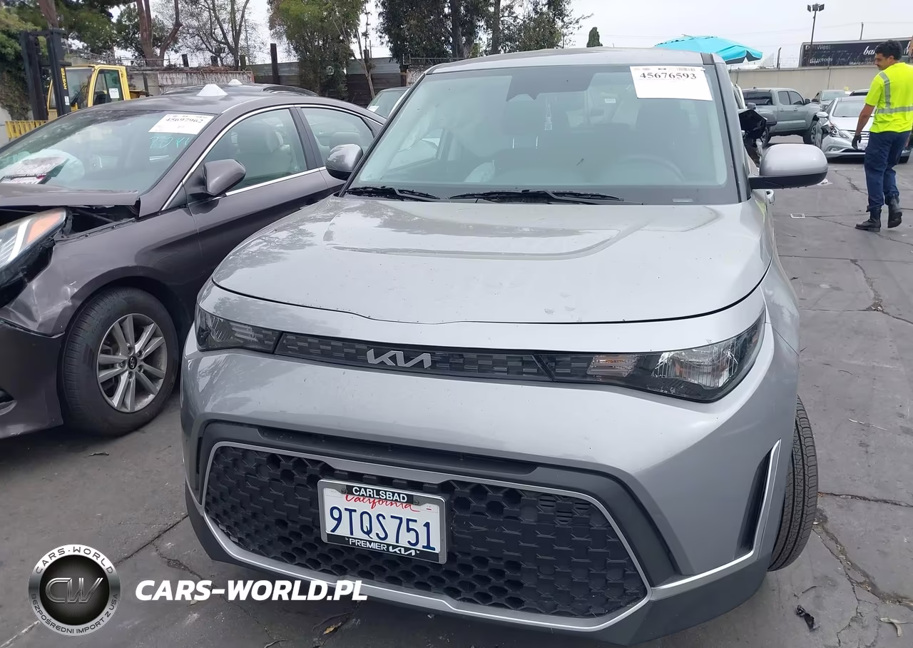 2025 Kia Soul Lx VIN:KNDJ23AU7S7946852 - 13