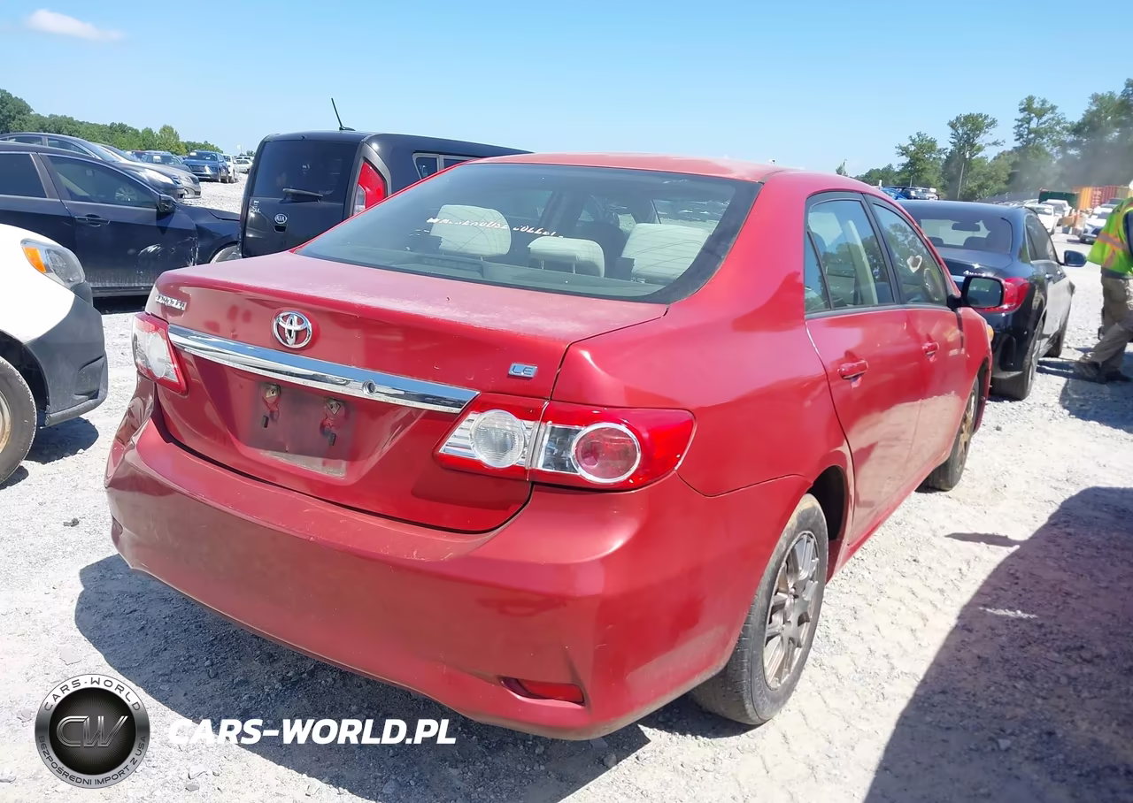 2011 Toyota Corolla Le VIN:JTDBU4EE0BJ108544 - 4