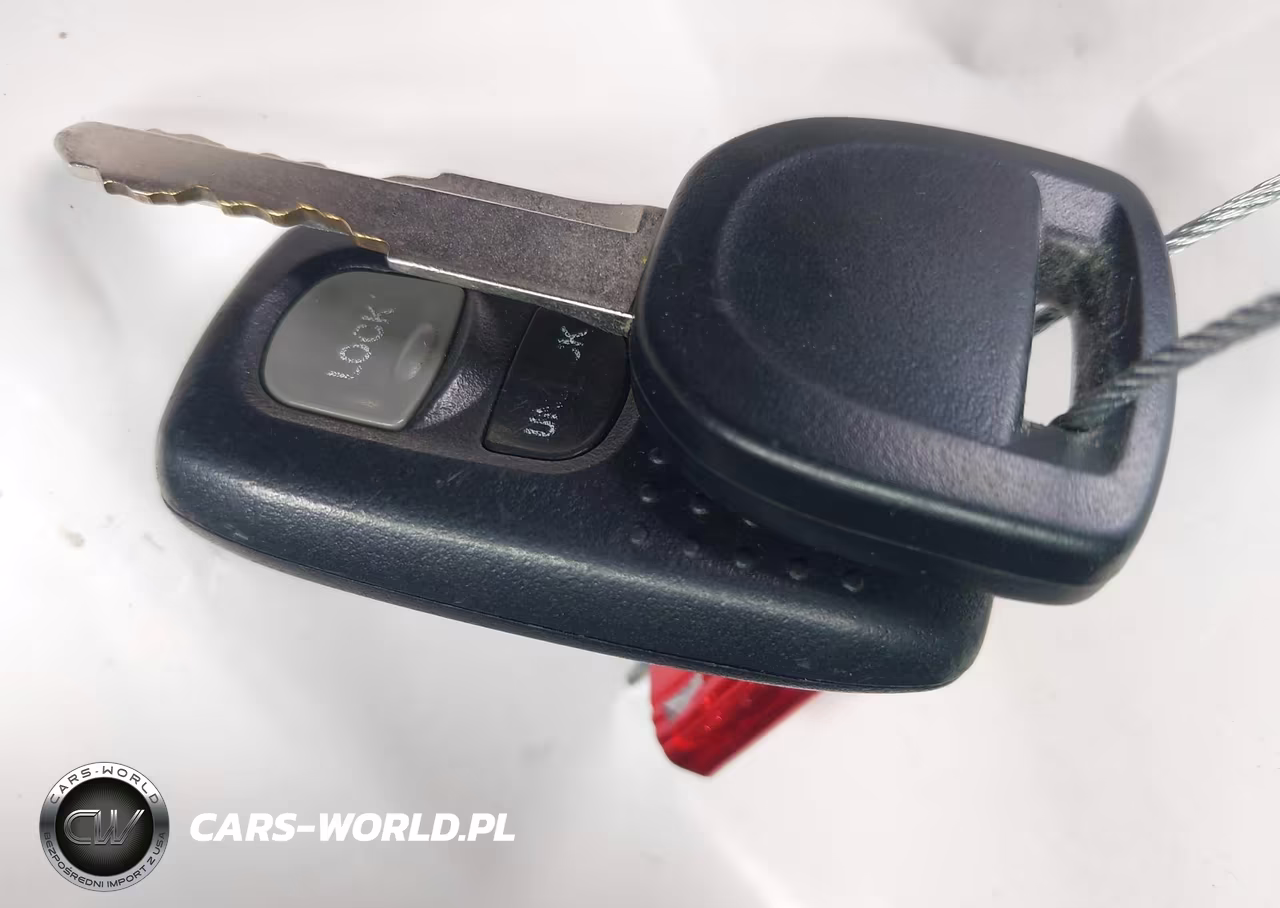 2005 Mazda Mazda3 S VIN:JM1BK343351309181 - 11