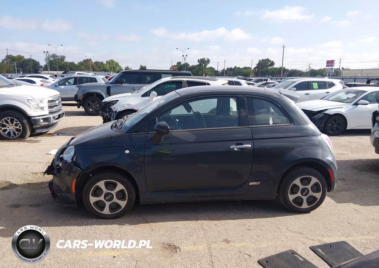 2017 Fiat 500E Battery Electric VIN:3C3CFFGE0HT598335 - 14