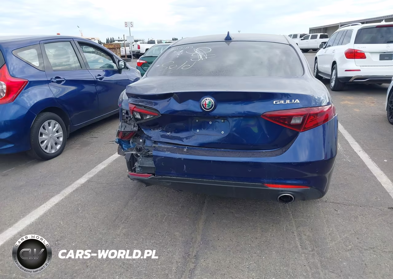 2018 Alfa Romeo Giulia Ti Lusso Rwd VIN:ZARFAECN3J7589183 - 16