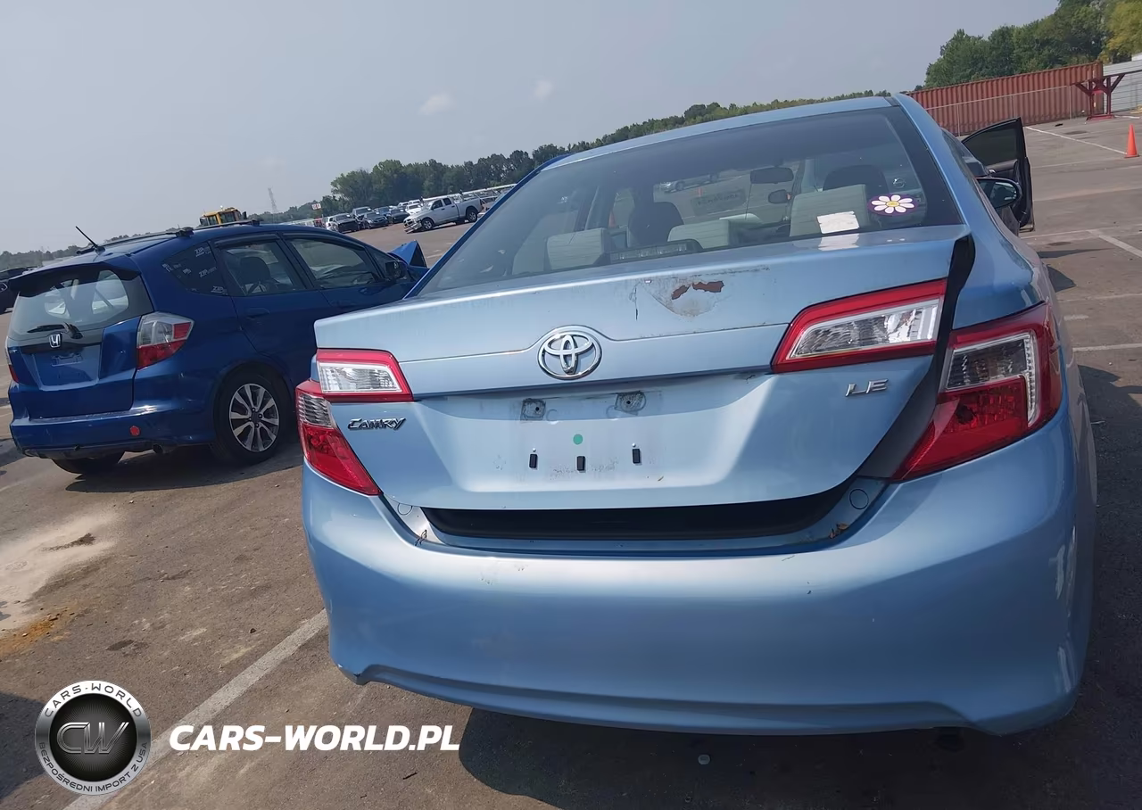 2012 Toyota Camry Le VIN:4T4BF1FKXCR175182 - 15