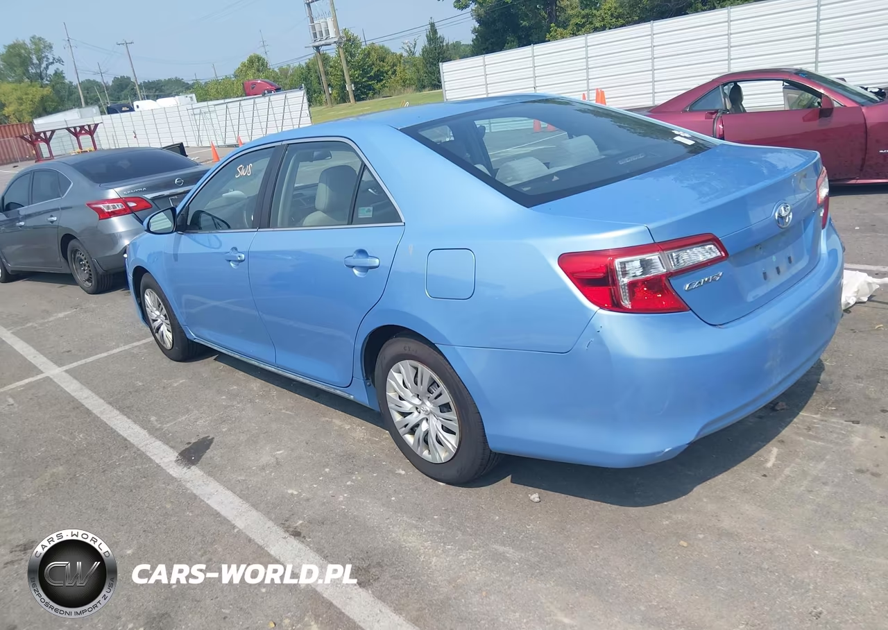 2012 Toyota Camry Le VIN:4T4BF1FKXCR175182 - 3