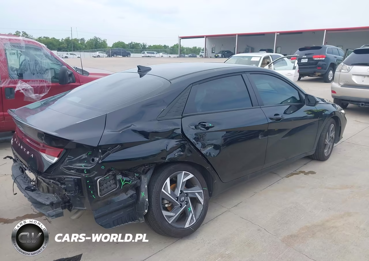 2025 Hyundai Elantra Sel Sport VIN:KMHLM4DG7SU085460 - 4