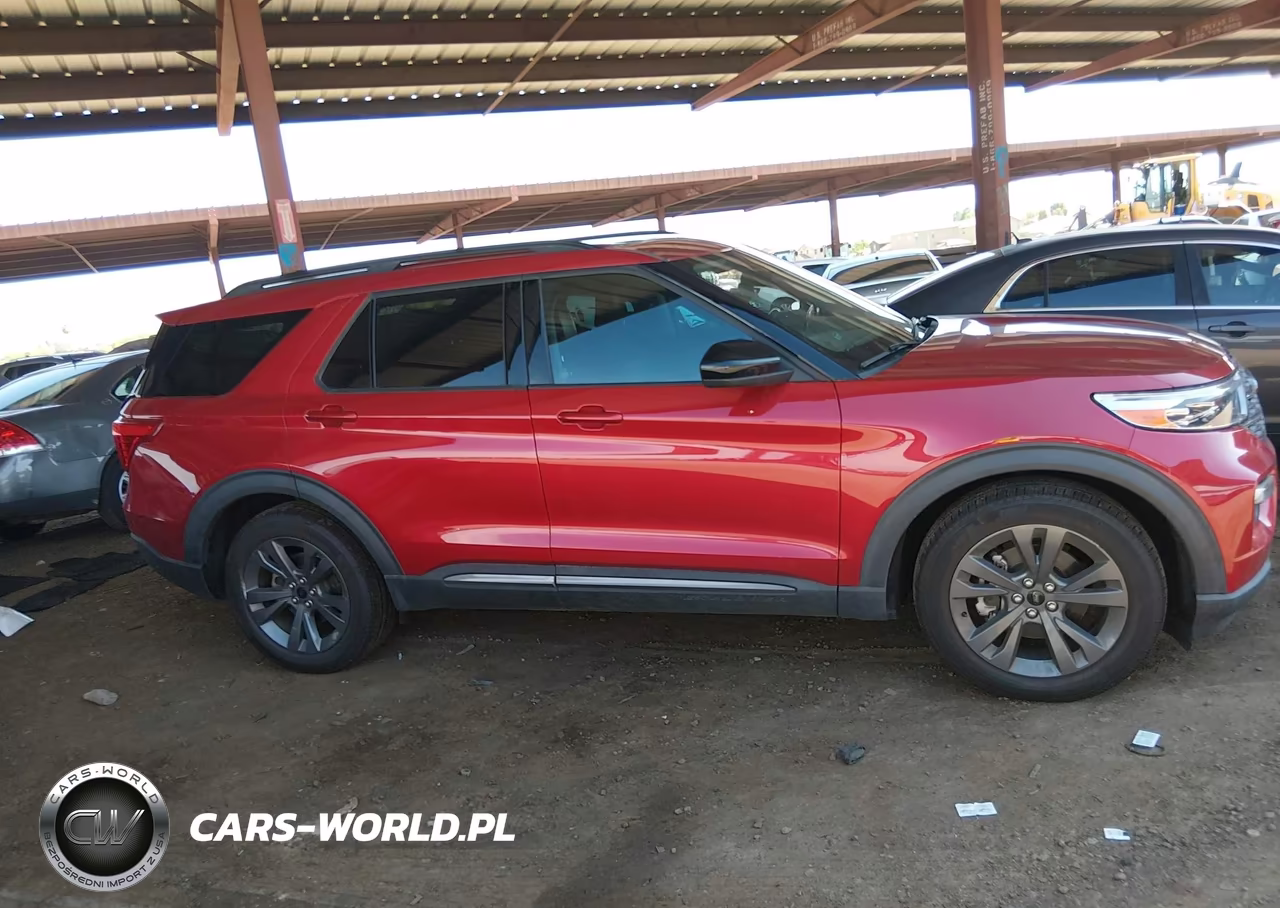 2023 Ford Explorer Xlt VIN:1FMSK7DH3PGB32663 - 13